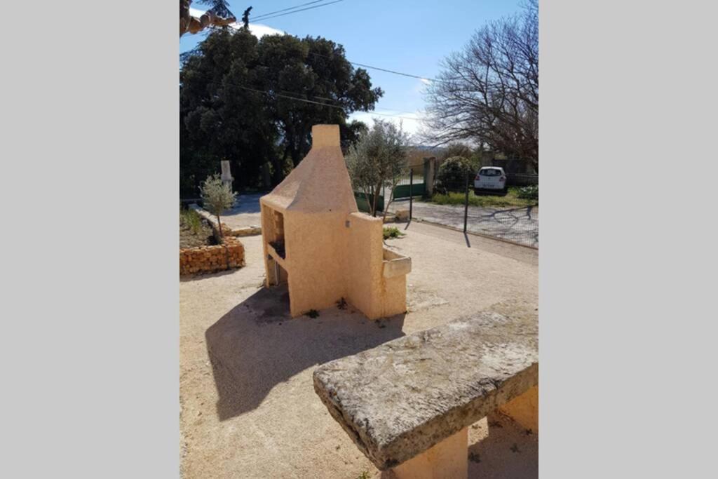 Le Calme En Provence Tulette Exterior foto